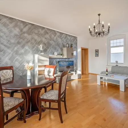 Linde 4 公寓 塞巴特黑灵斯多夫