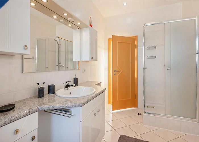 Linde 4 * Heringsdorf (Usedom)